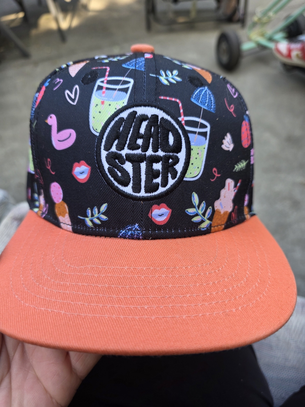 Kids Snapback Hat - Black Floral Pattern with Orange Brim 52 Cm Neuf